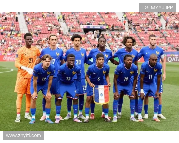 墨西哥U20对决意大利青年队争夺国际足球赛场荣耀